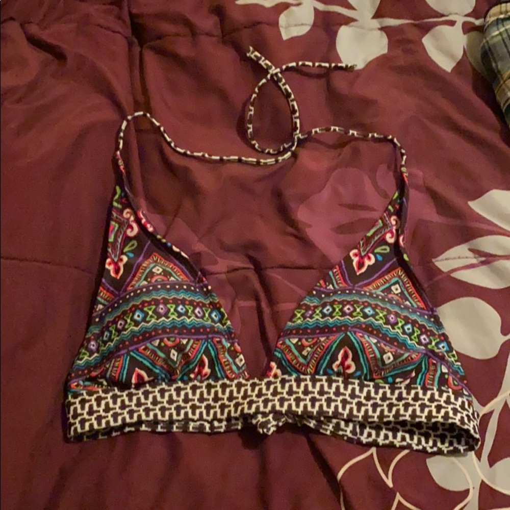 Beautiful swim suit top!